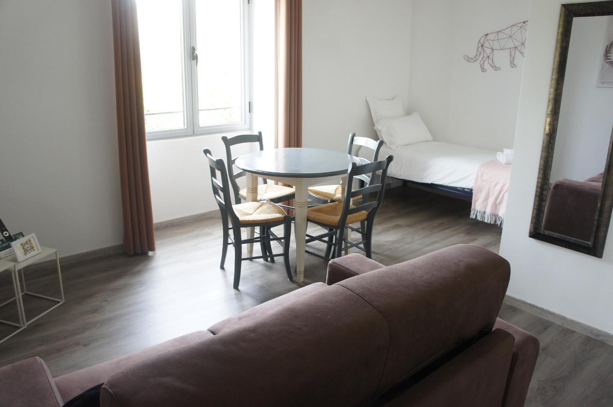 Logis De Cartassac Hotel 3*