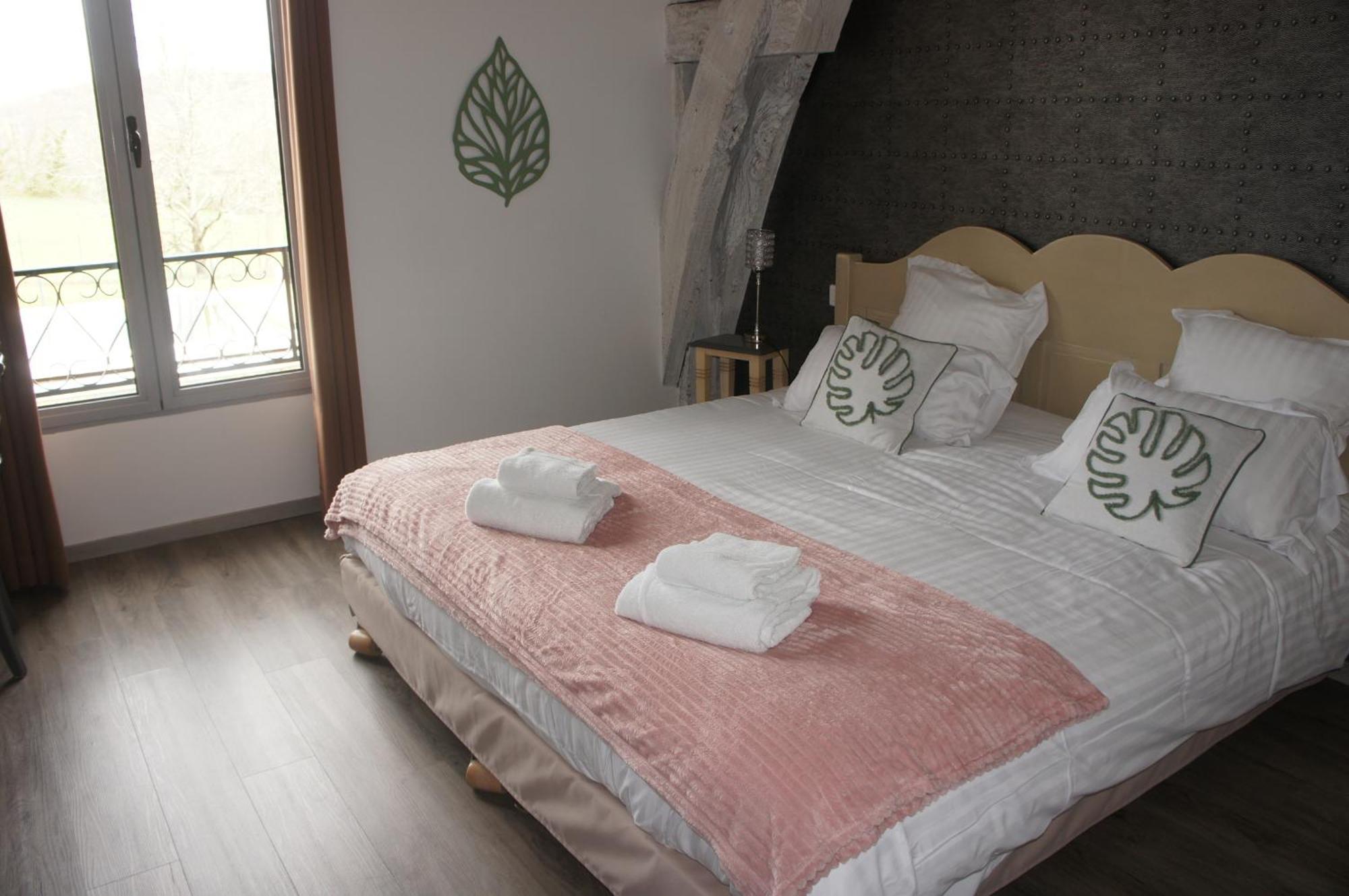 Hotel Logis De Cartassac