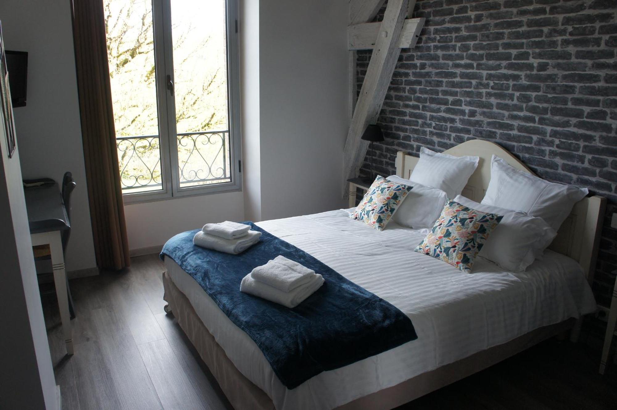 Hotel Logis De Cartassac 3*